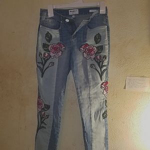 Skinny Bluejeans